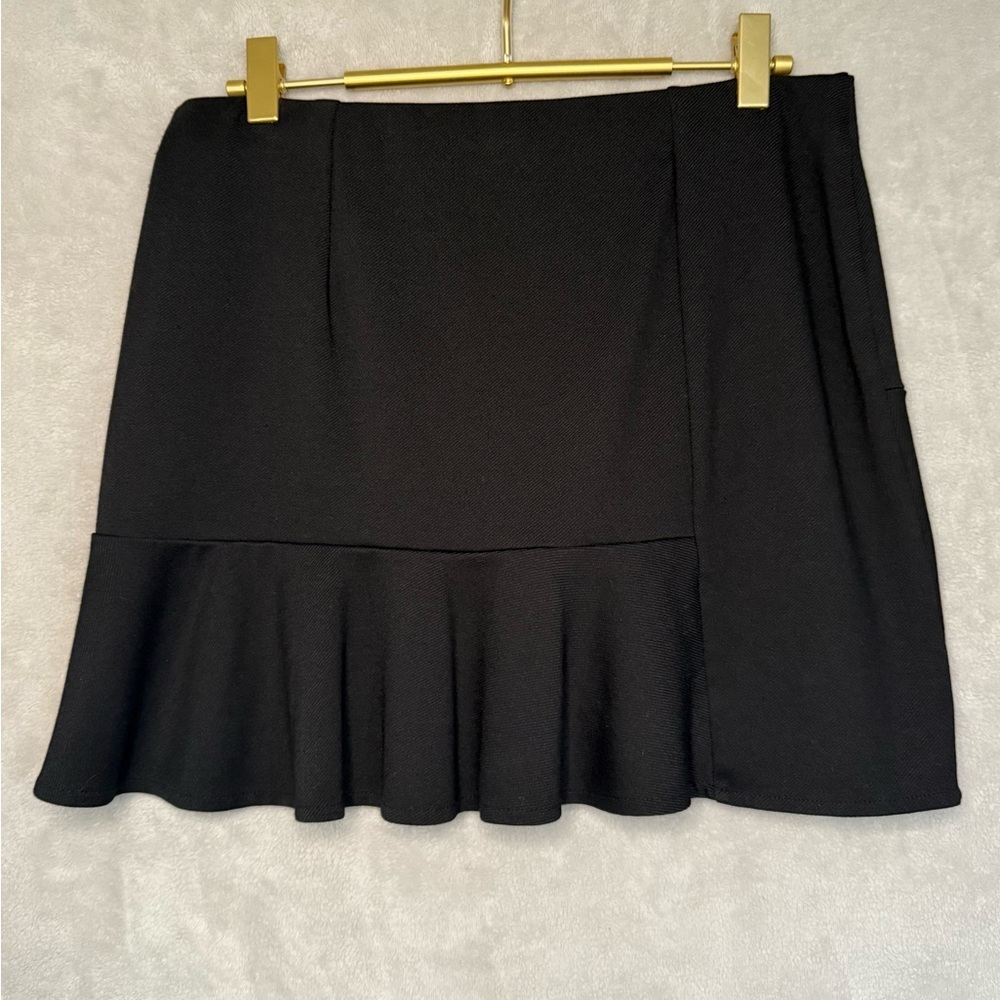 Topshop Black Asymmetrical Skirt - Picture 3 of 5